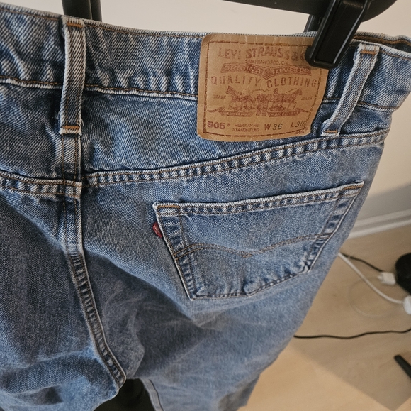 Levi's Men's size 36x30 - Picture 3 of 4